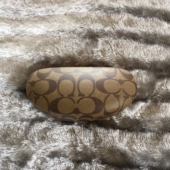 Coach sunglasses with case - Picture 5 of 7